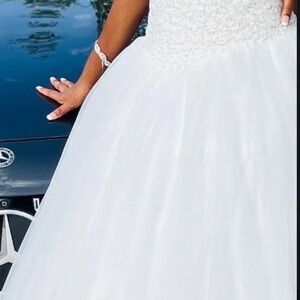 Elegant White  Dress